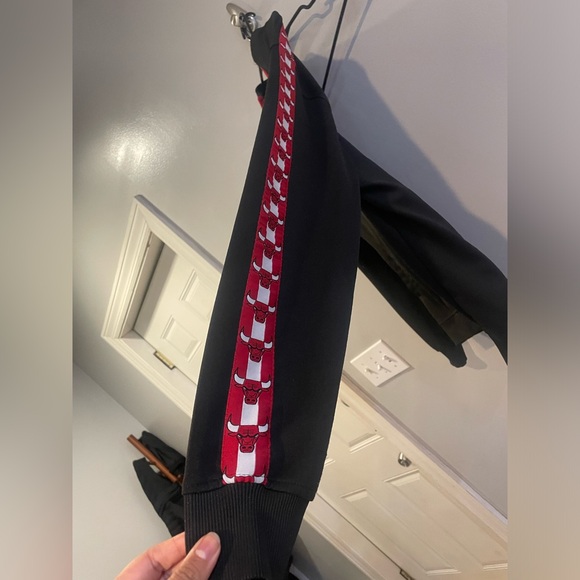 NBA Chicago Bulls Sweatshirt Men’s Size M - Picture 4 of 6